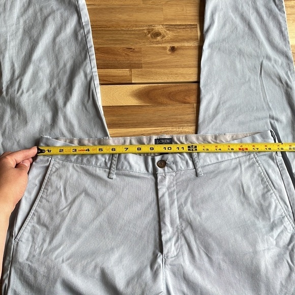 𝅺J. Crew Flex Driggs Blue Chino Pants - Picture 3 of 8